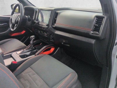 2022 Nissan Frontier Crew Cab PRO-4X 4x4