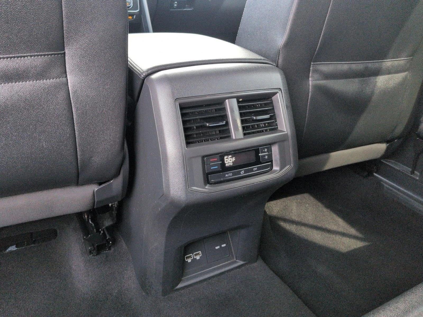 2020 Volkswagen Atlas 2.0T SE w/Technology