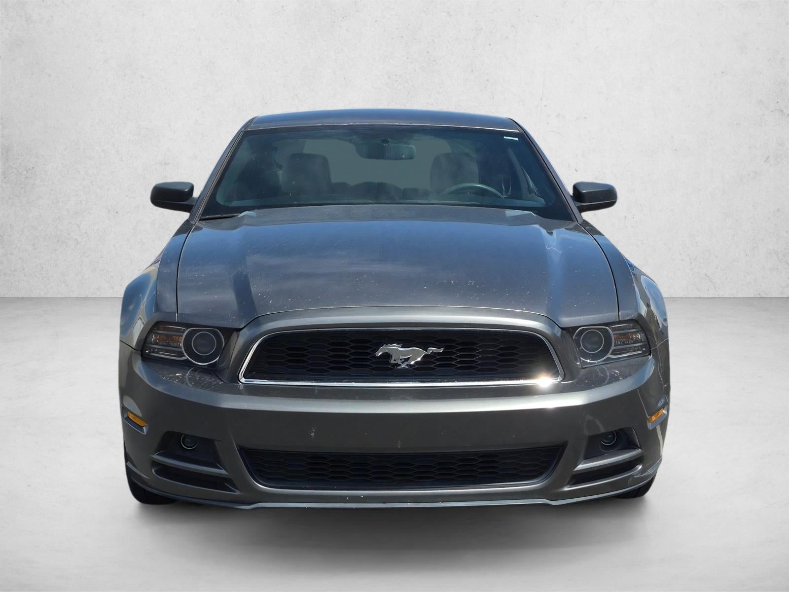 2014 Ford Mustang V6