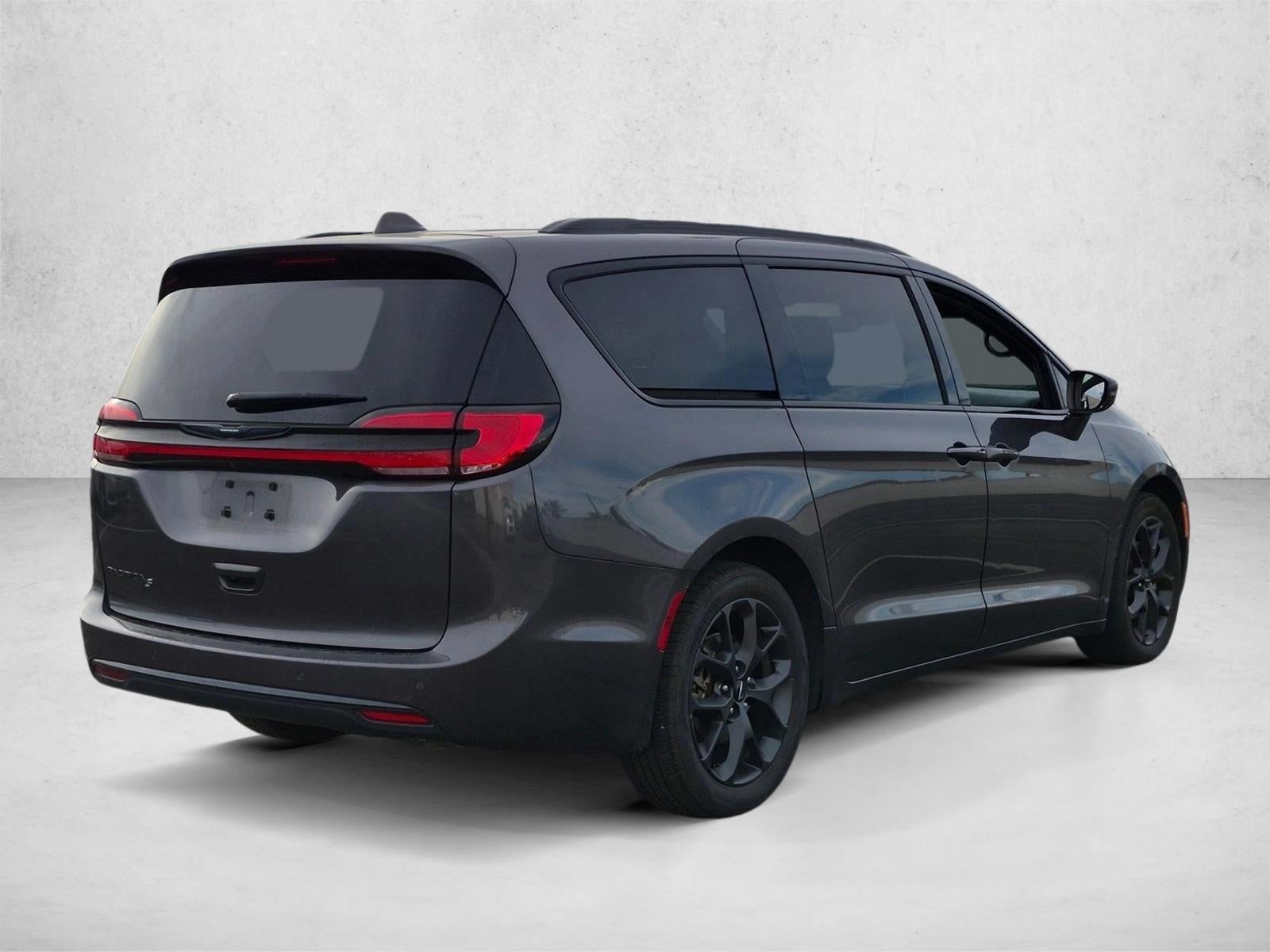2021 Chrysler Pacifica Touring