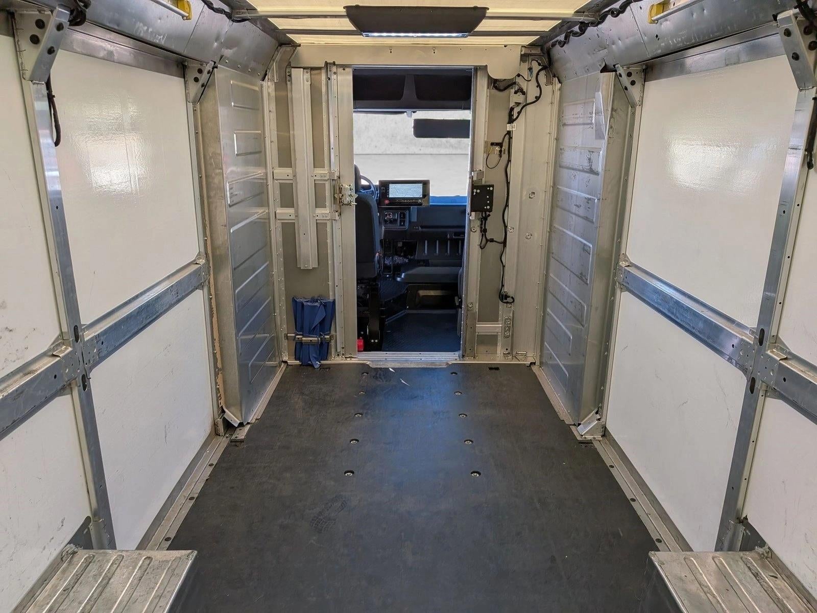 2023 BrightDrop Zevo 600 Base