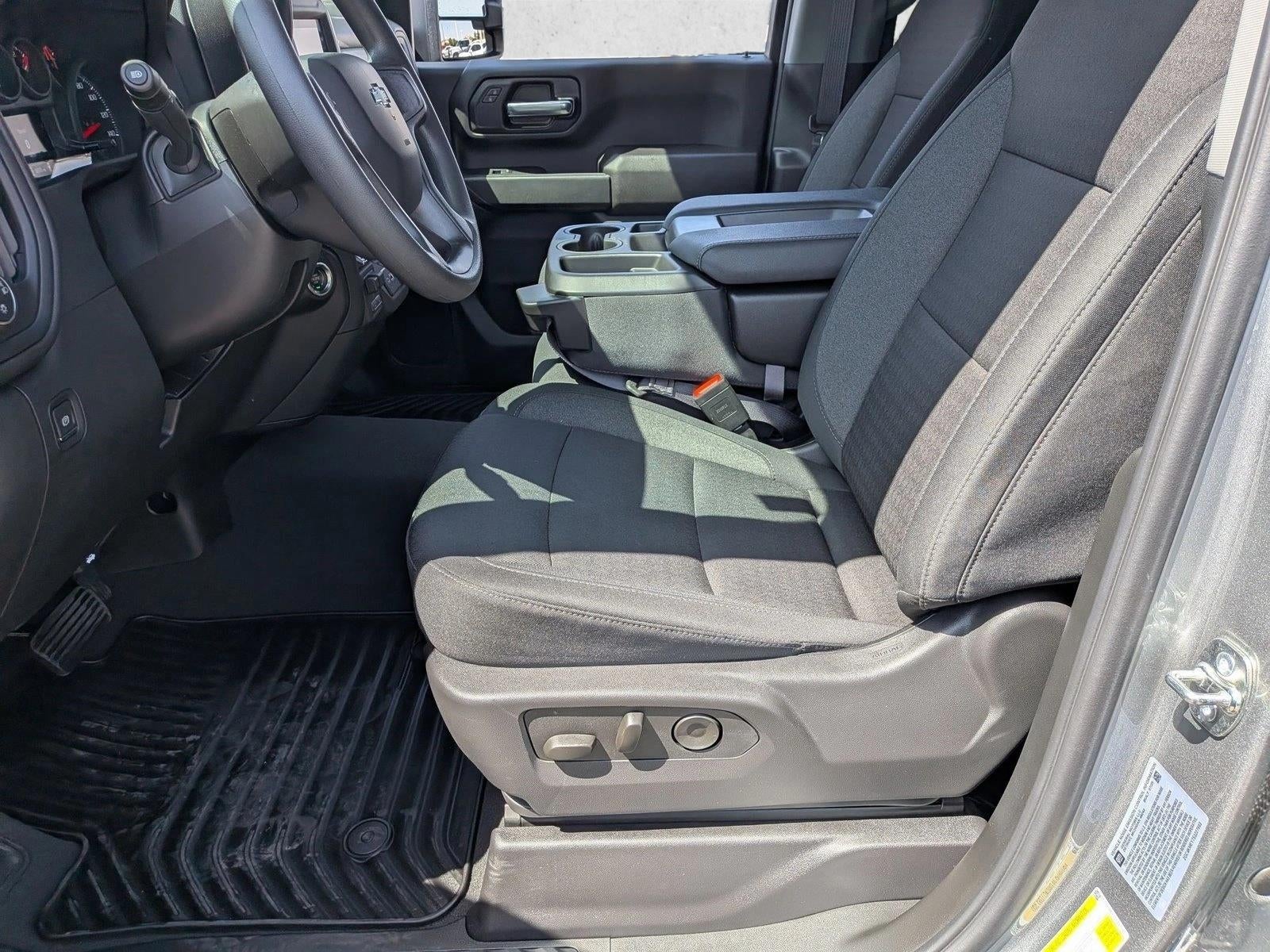 2025 Chevrolet Silverado 2500 HD Custom