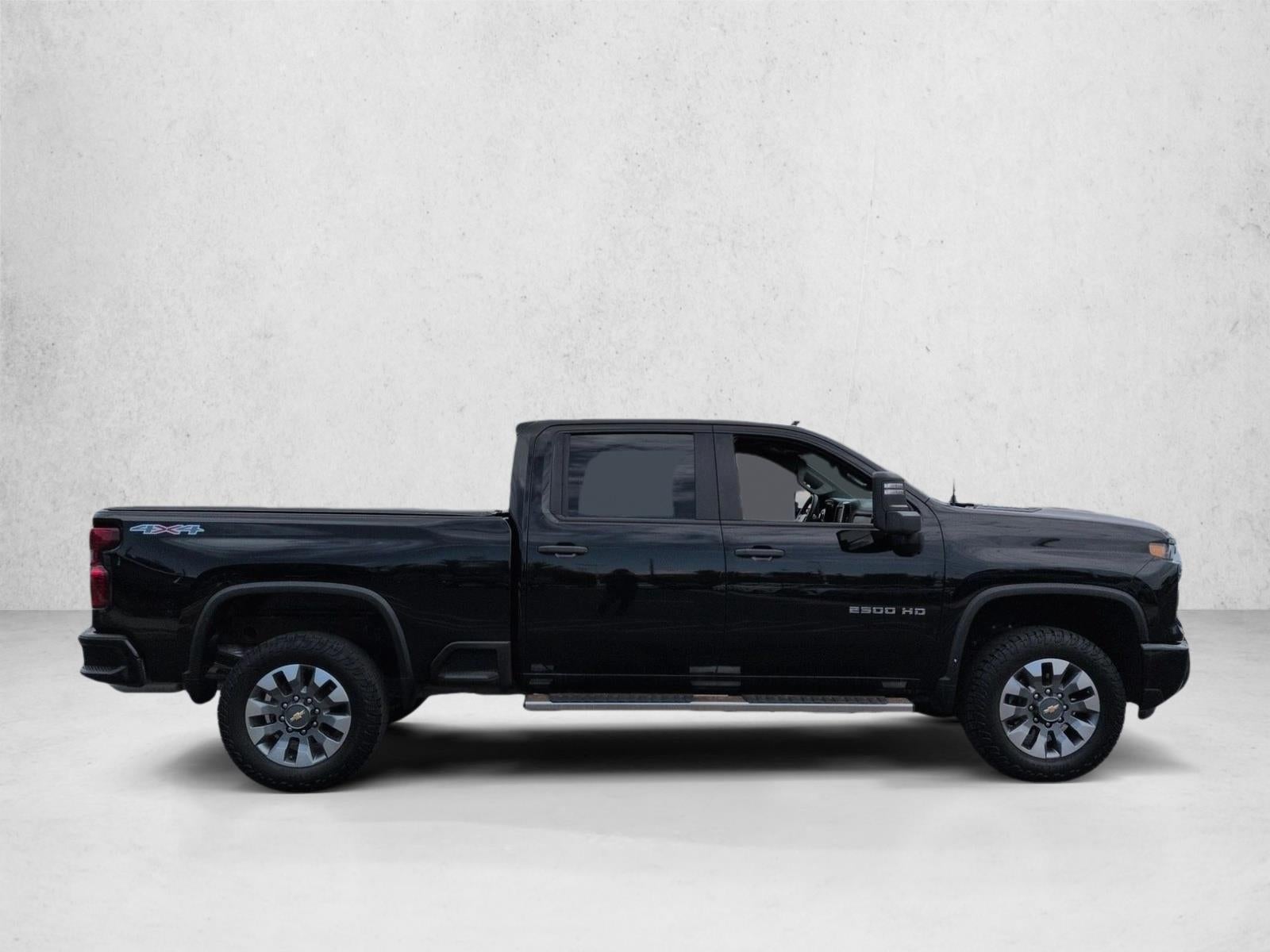 2024 Chevrolet Silverado 2500 HD Custom