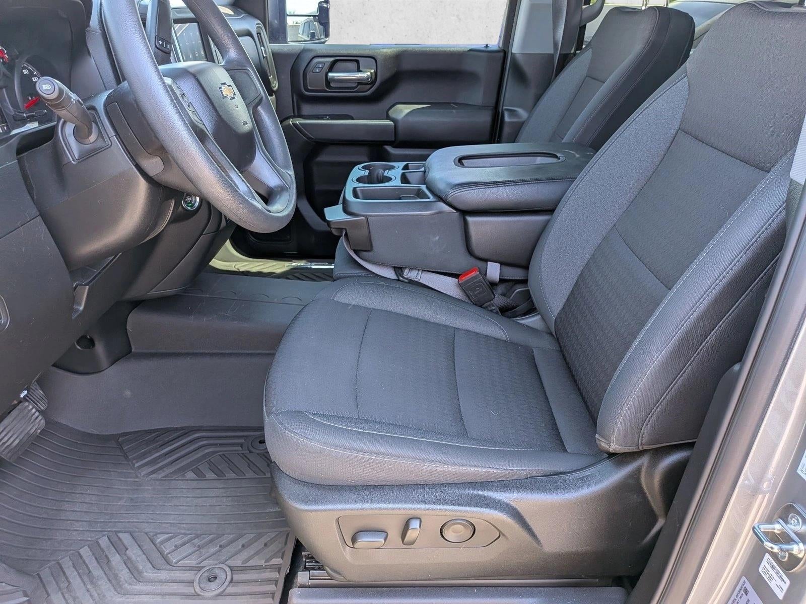 2024 Chevrolet Silverado 2500 HD Custom