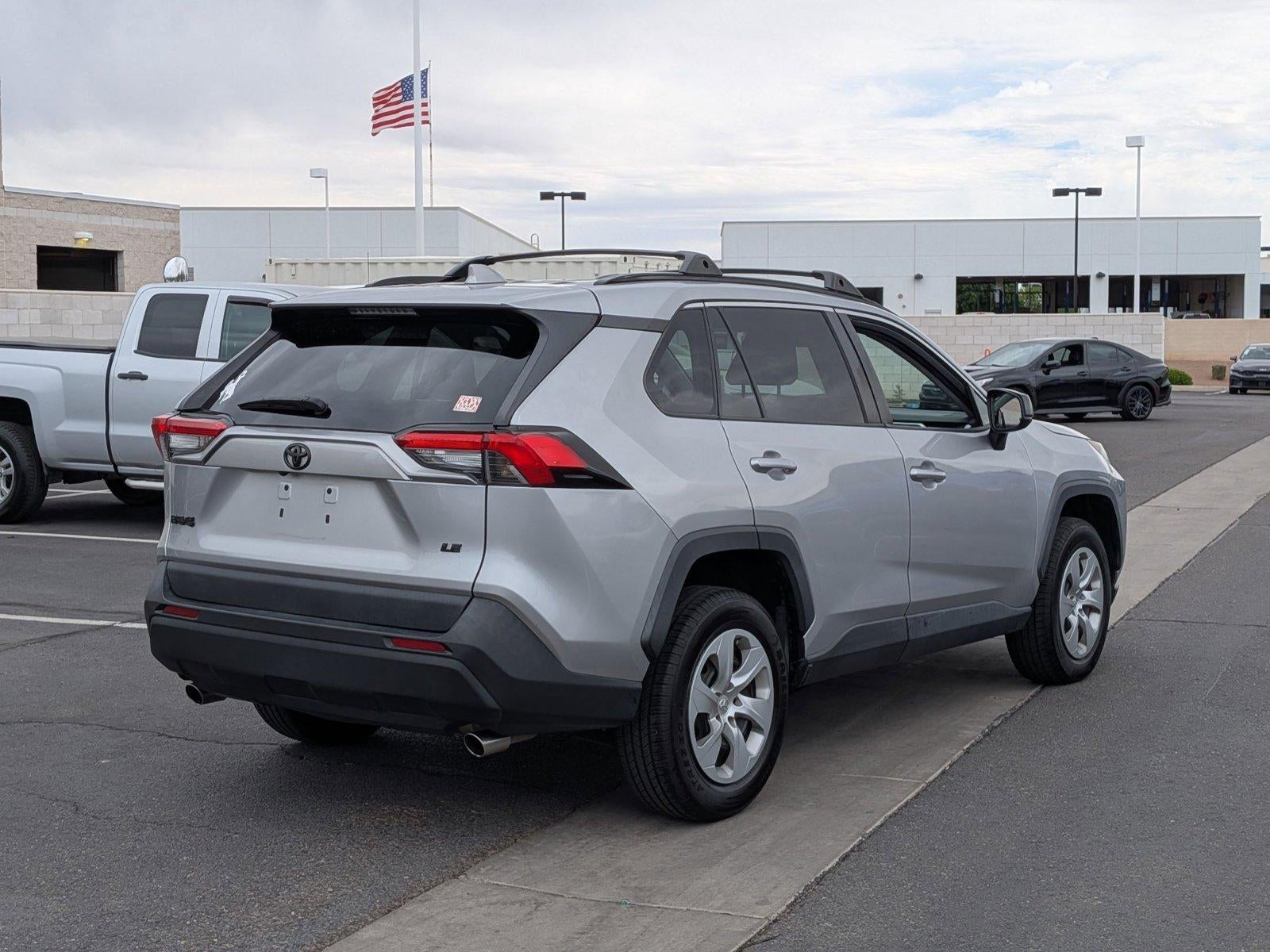 2021 Toyota RAV4 LE