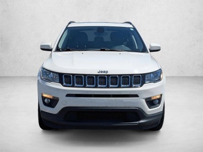 2020 Jeep Compass Latitude w/Sun/Wheel Pkg
