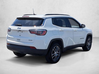 2020 Jeep Compass Latitude w/Sun/Wheel Pkg