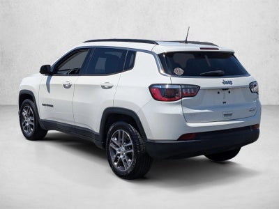 2020 Jeep Compass Latitude w/Sun/Wheel Pkg