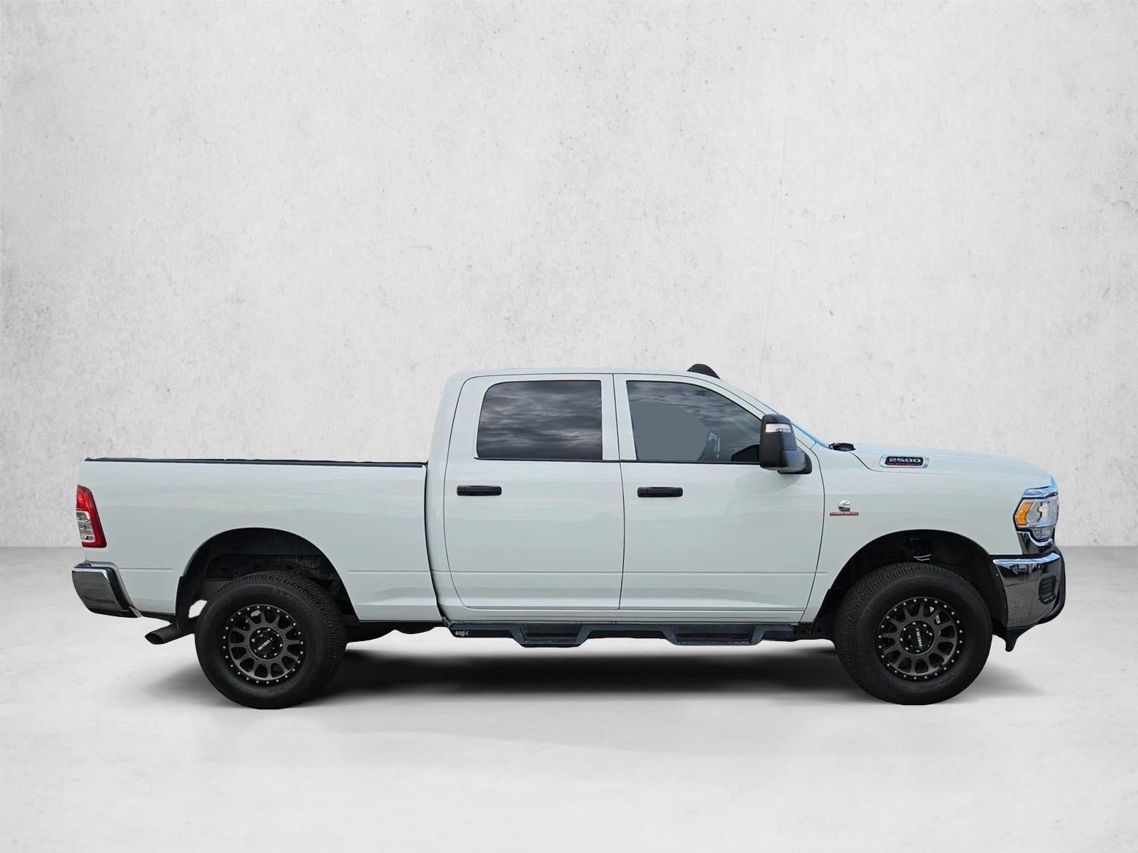 2024 RAM 2500 Tradesman Crew Cab 4x4 6'4" Box