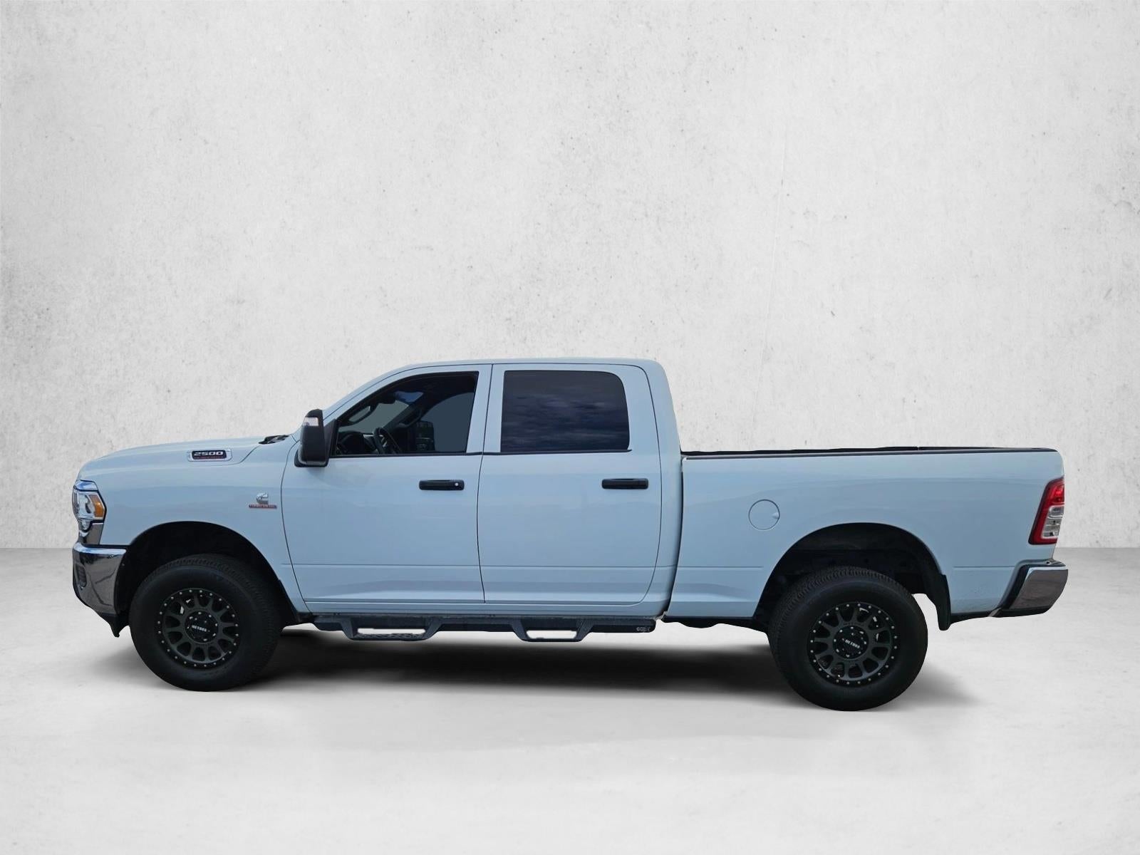 2024 RAM 2500 Tradesman Crew Cab 4x4 6'4" Box