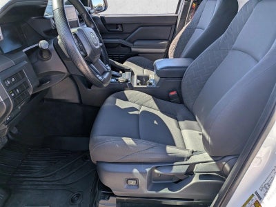 2024 Toyota Tacoma 4WD SR5