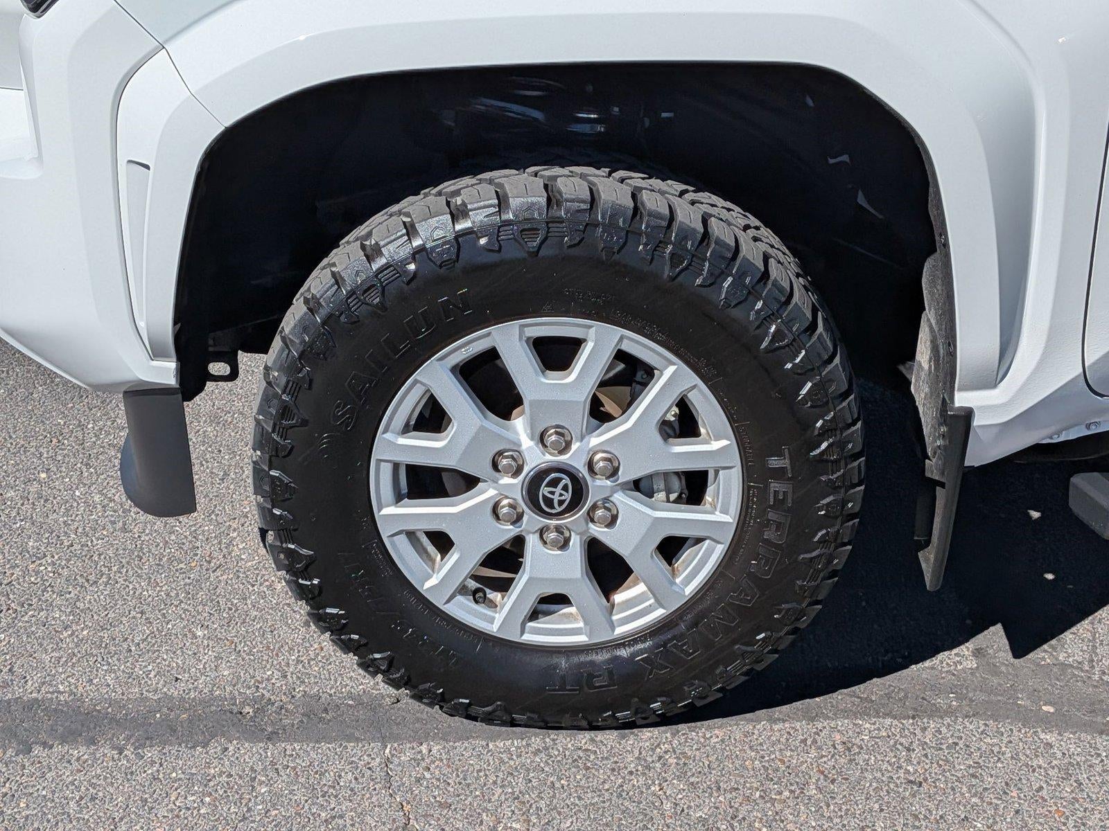 2024 Toyota Tacoma 4WD SR5