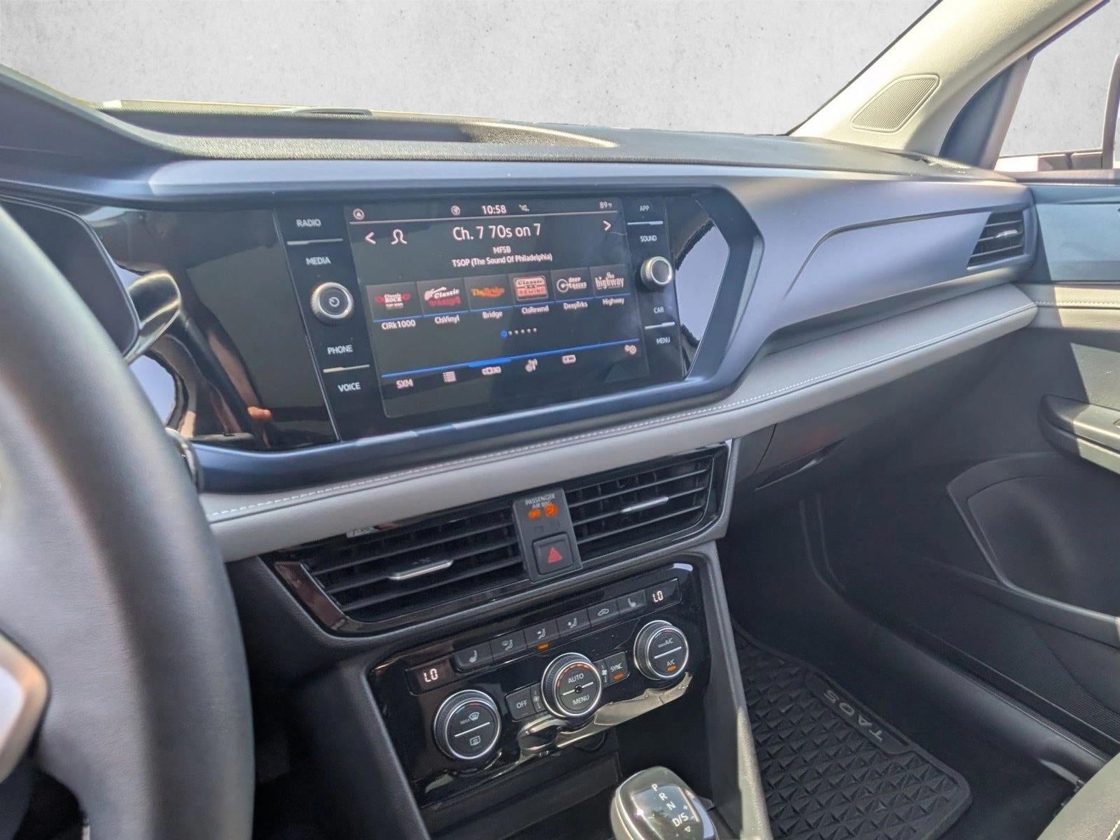 2024 Volkswagen Taos SE