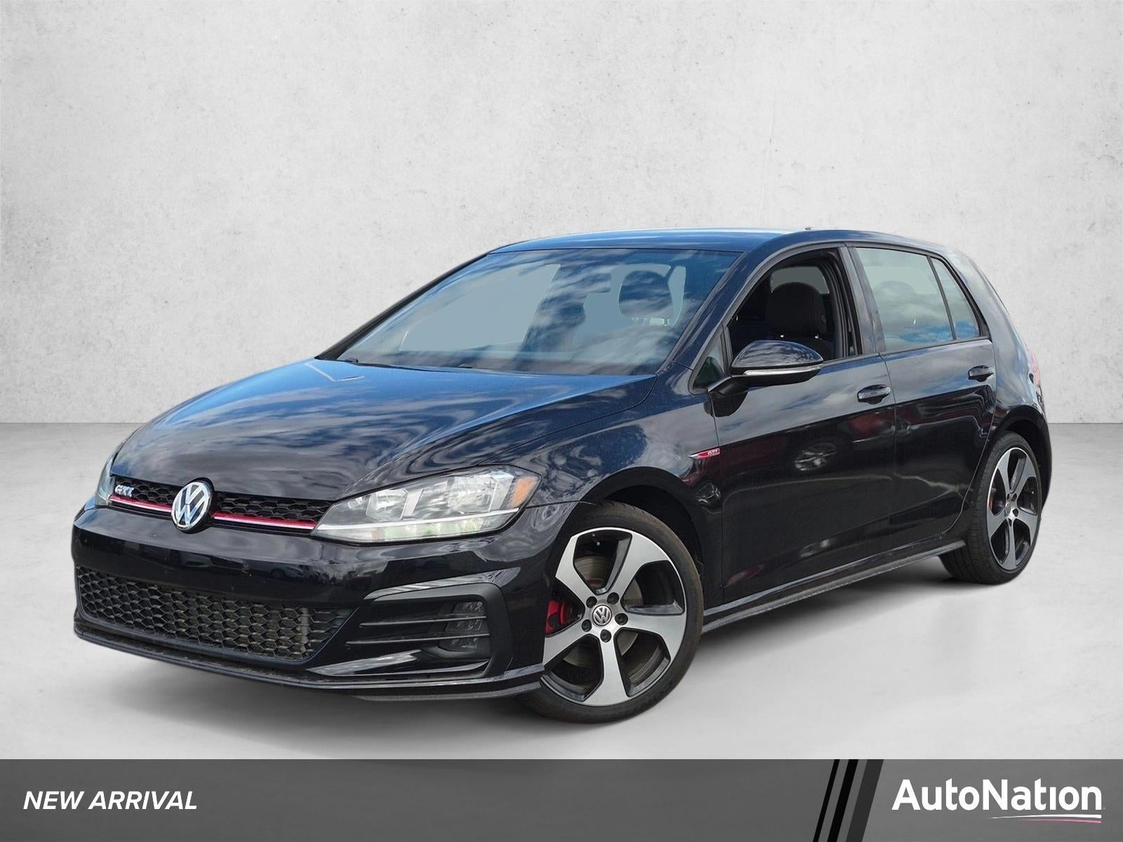 2018 Volkswagen Golf GTI S