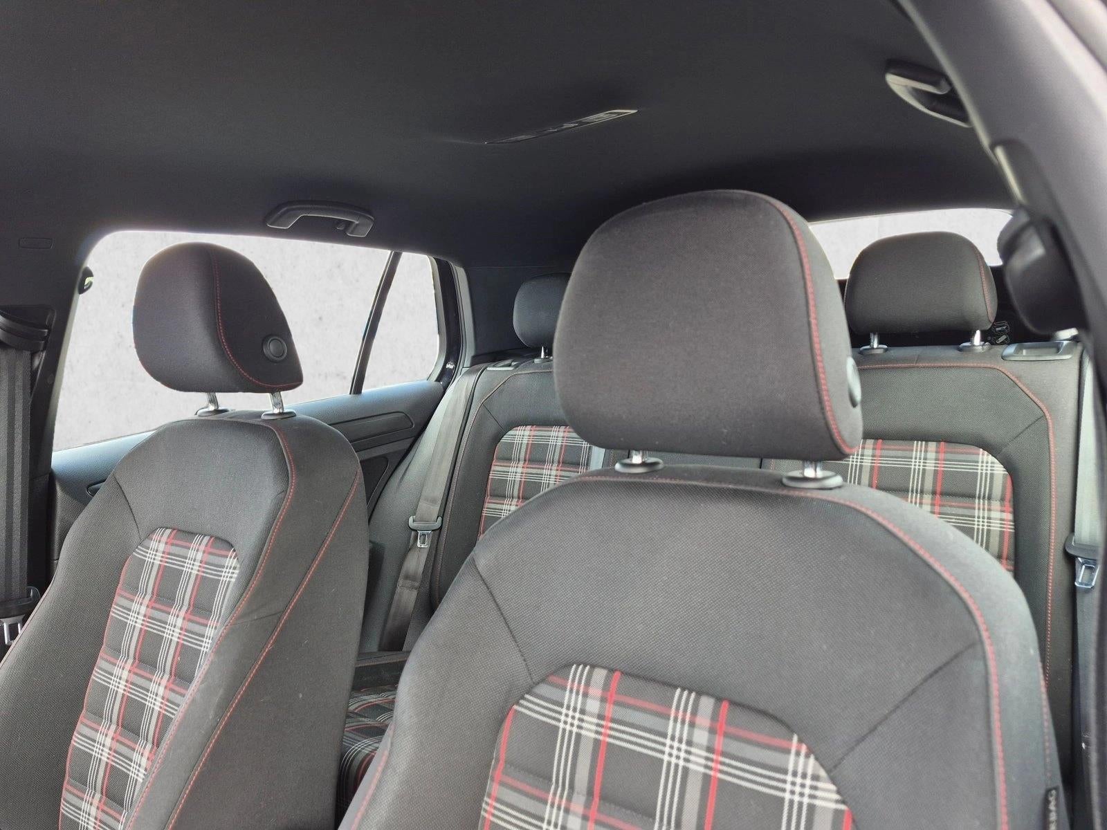 2018 Volkswagen Golf GTI S