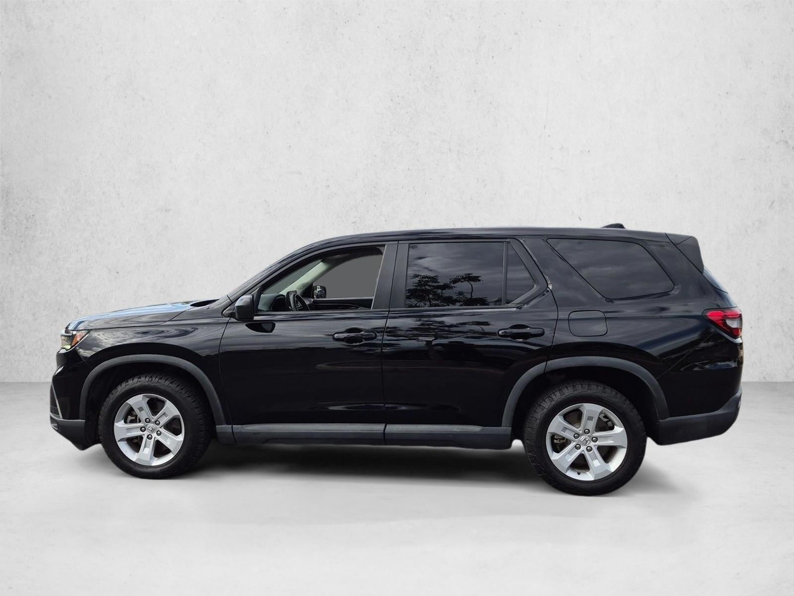 2023 Honda Pilot LX