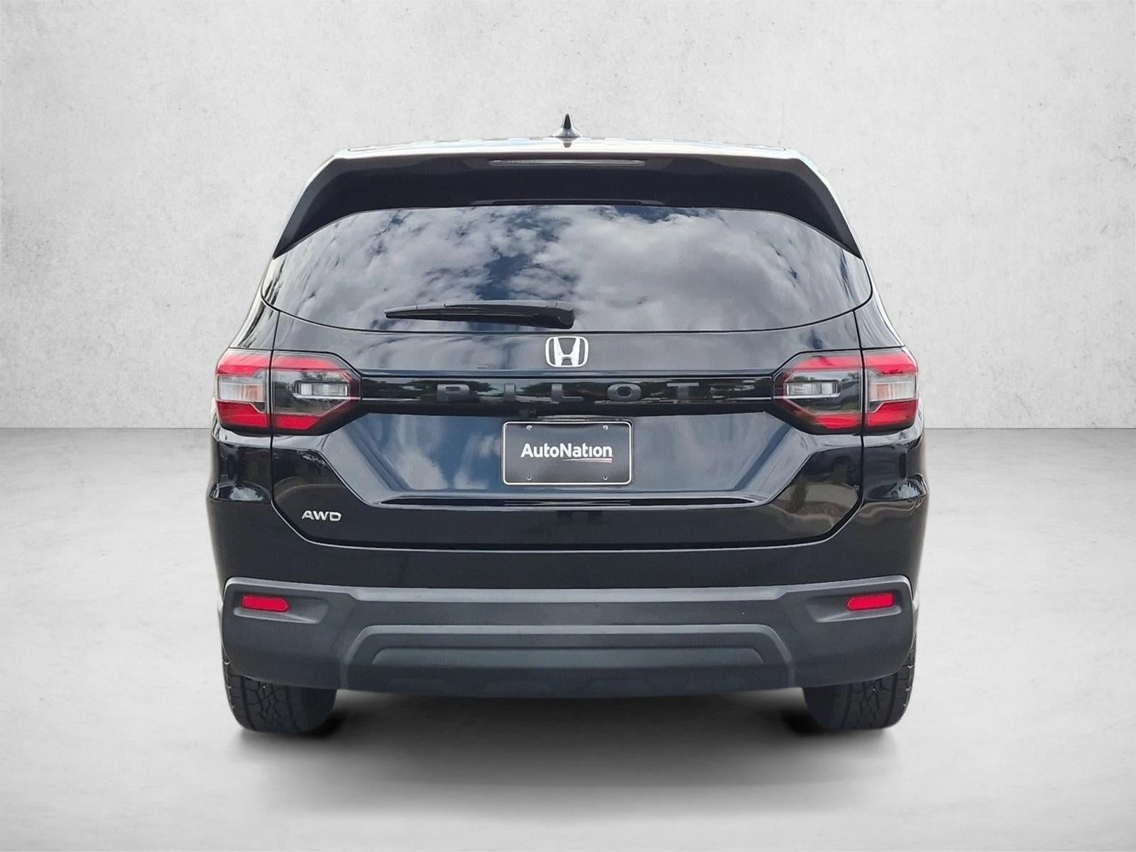 2023 Honda Pilot LX