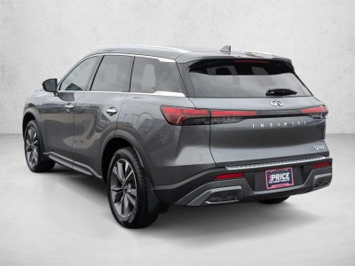 2022 INFINITI QX60 LUXE