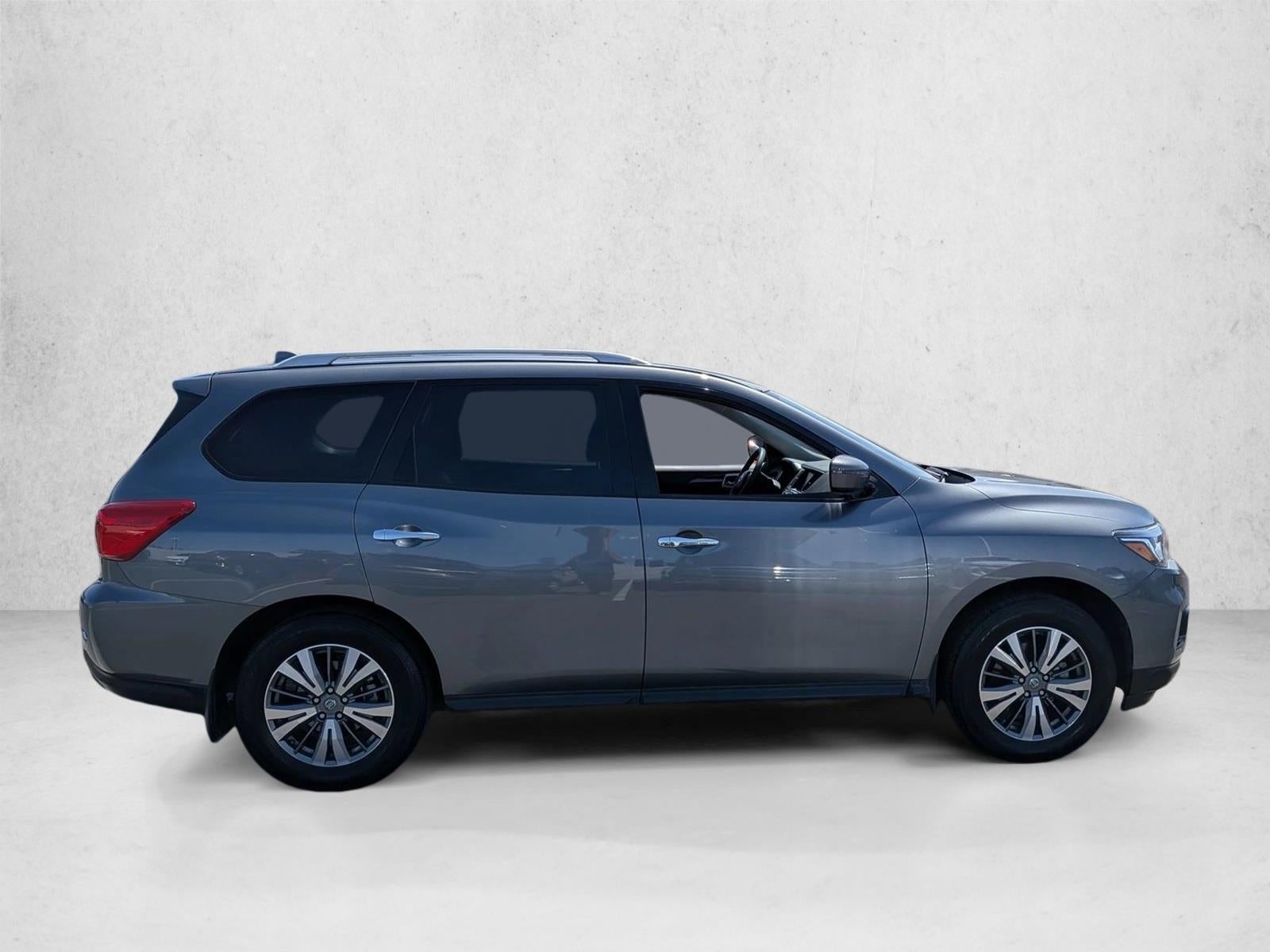 2020 Nissan Pathfinder S 2WD