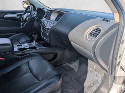 2019 Nissan Pathfinder SL