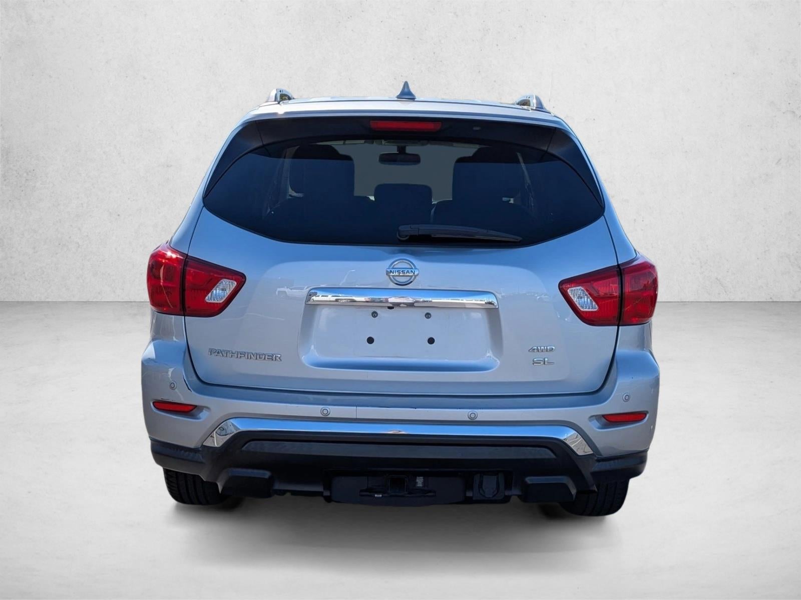 2019 Nissan Pathfinder SL