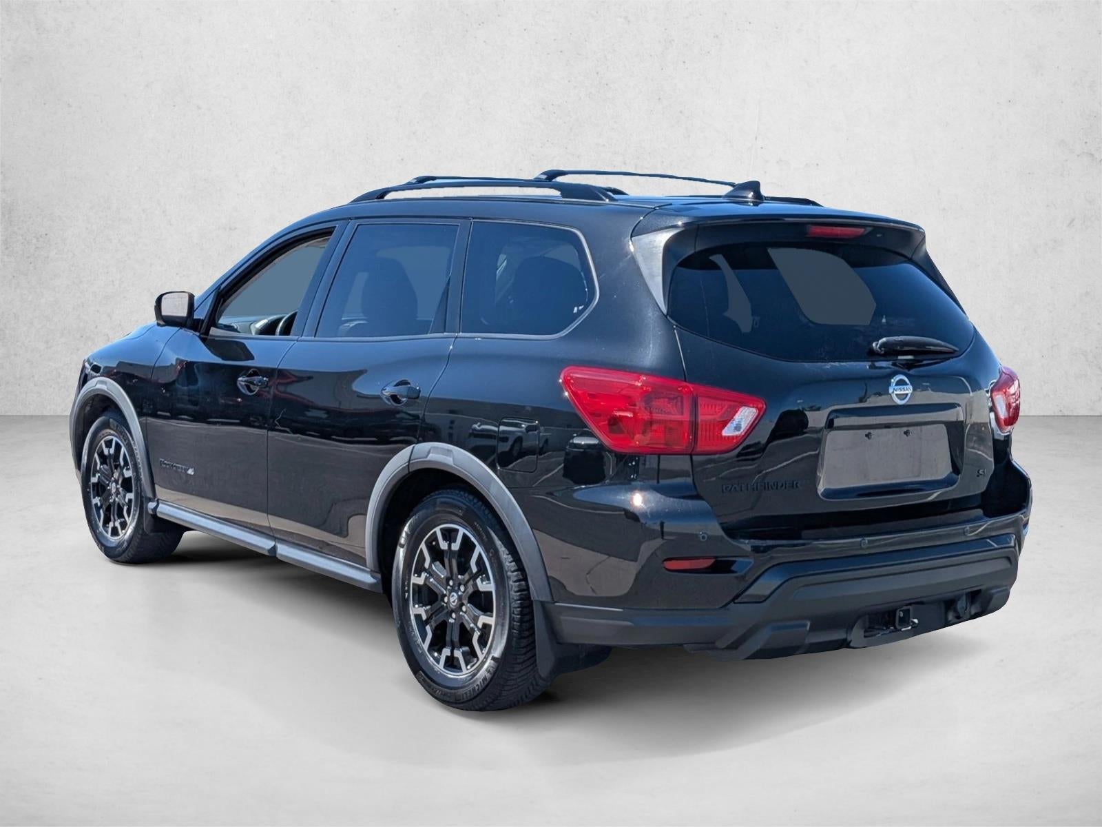 2019 Nissan Pathfinder SL