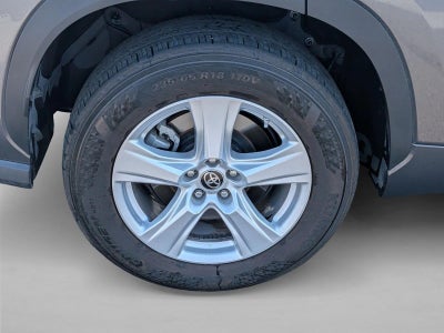2023 Toyota Highlander LE
