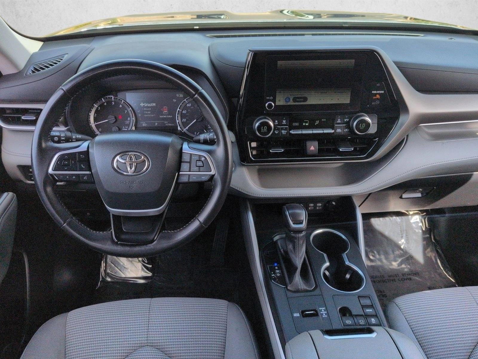 2023 Toyota Highlander LE