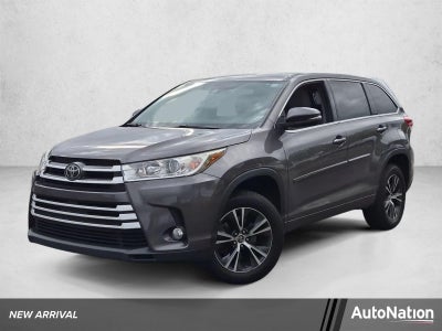 2017 Toyota Highlander LE
