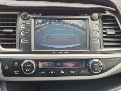 2017 Toyota Highlander LE