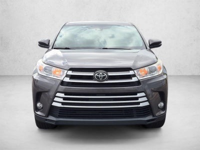 2017 Toyota Highlander LE