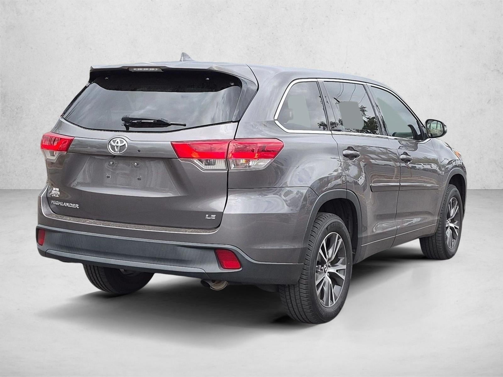 2017 Toyota Highlander LE
