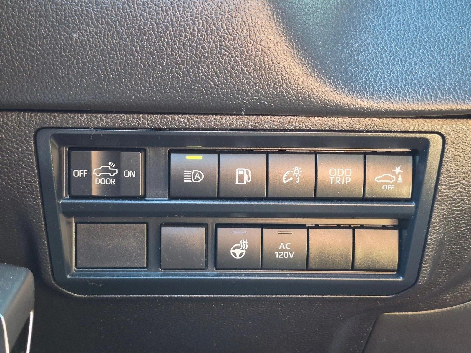 2025 Toyota Tundra Hybrid Limited CrewMax 6.4' Bed