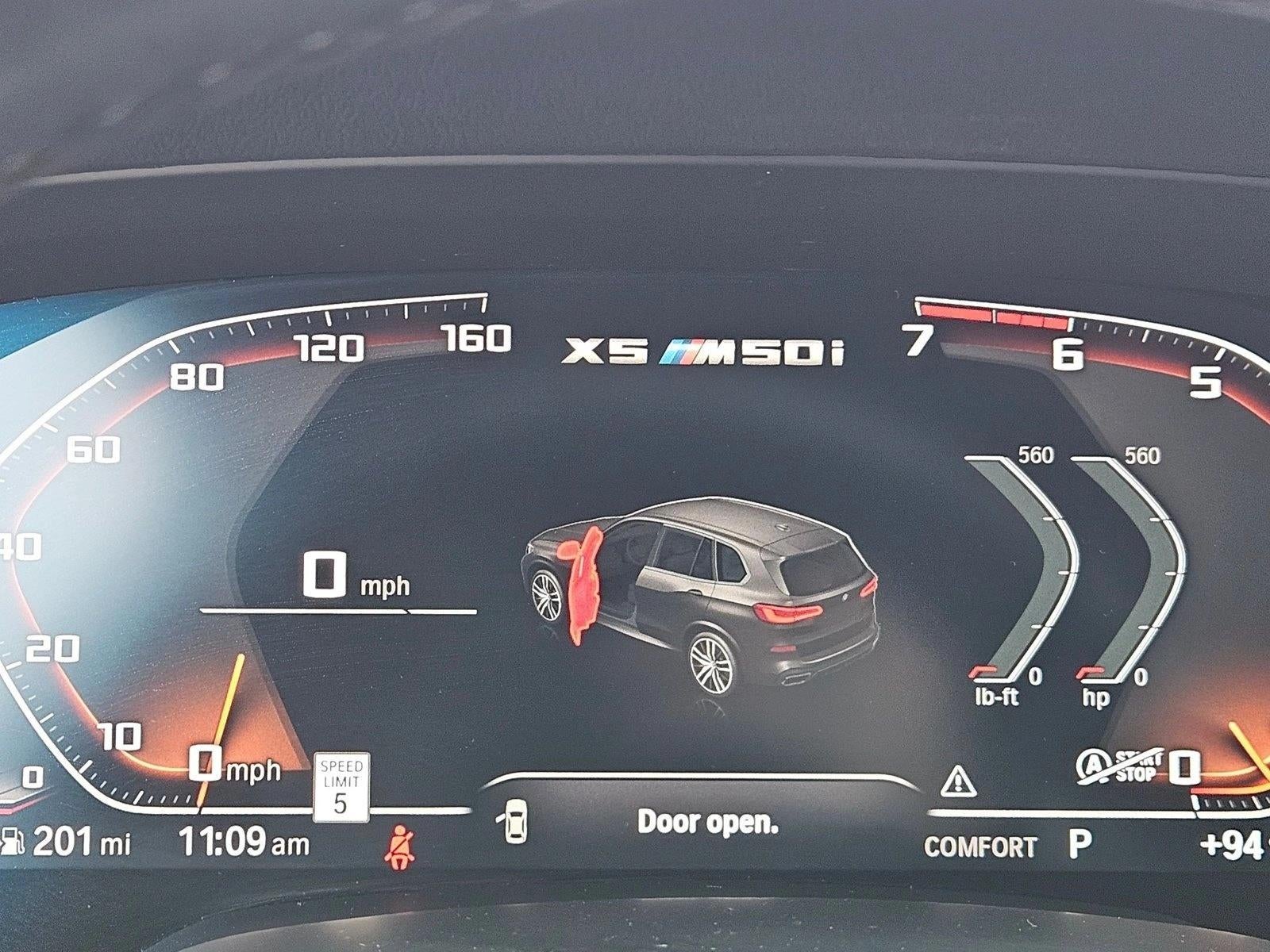 2022 BMW X5 M50i
