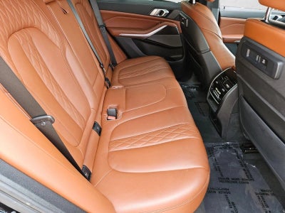 2022 BMW X5 M50i