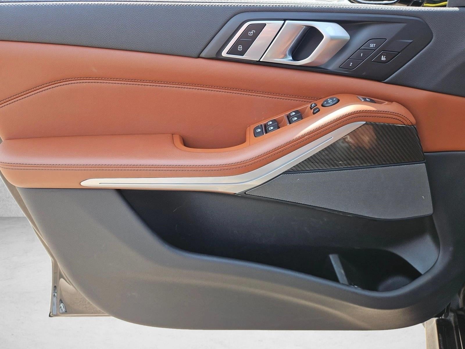 2022 BMW X5 M50i