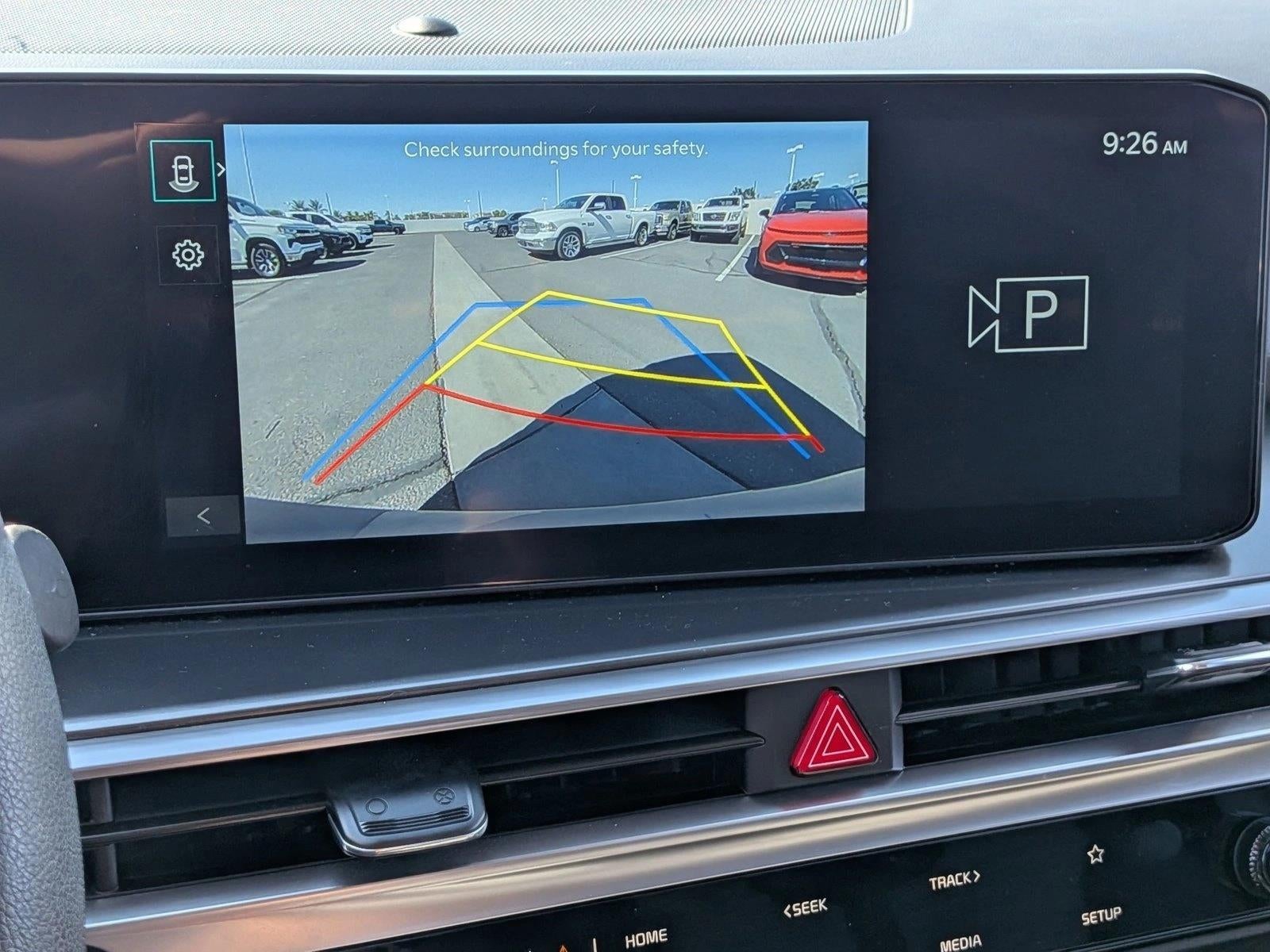 2025 Kia Sorento LX