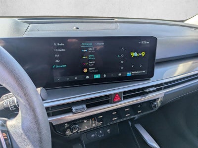2025 Kia Sorento LX