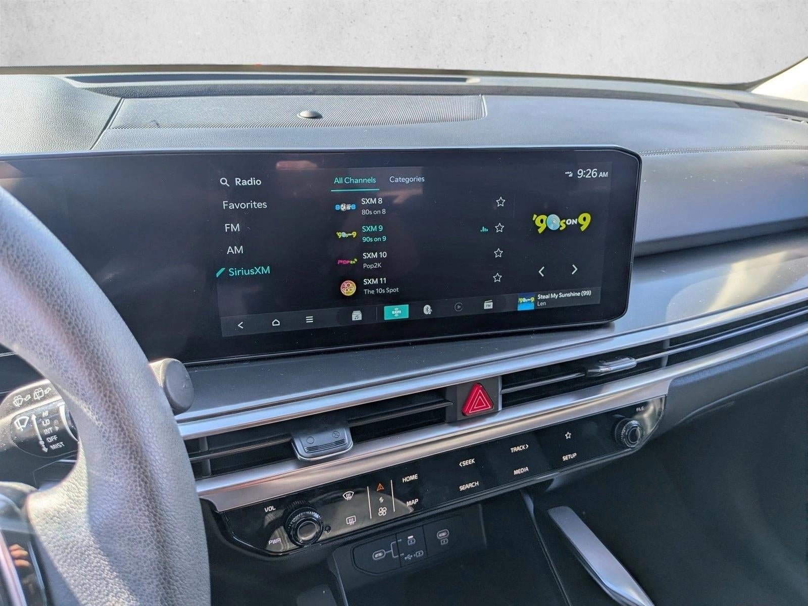 2025 Kia Sorento LX