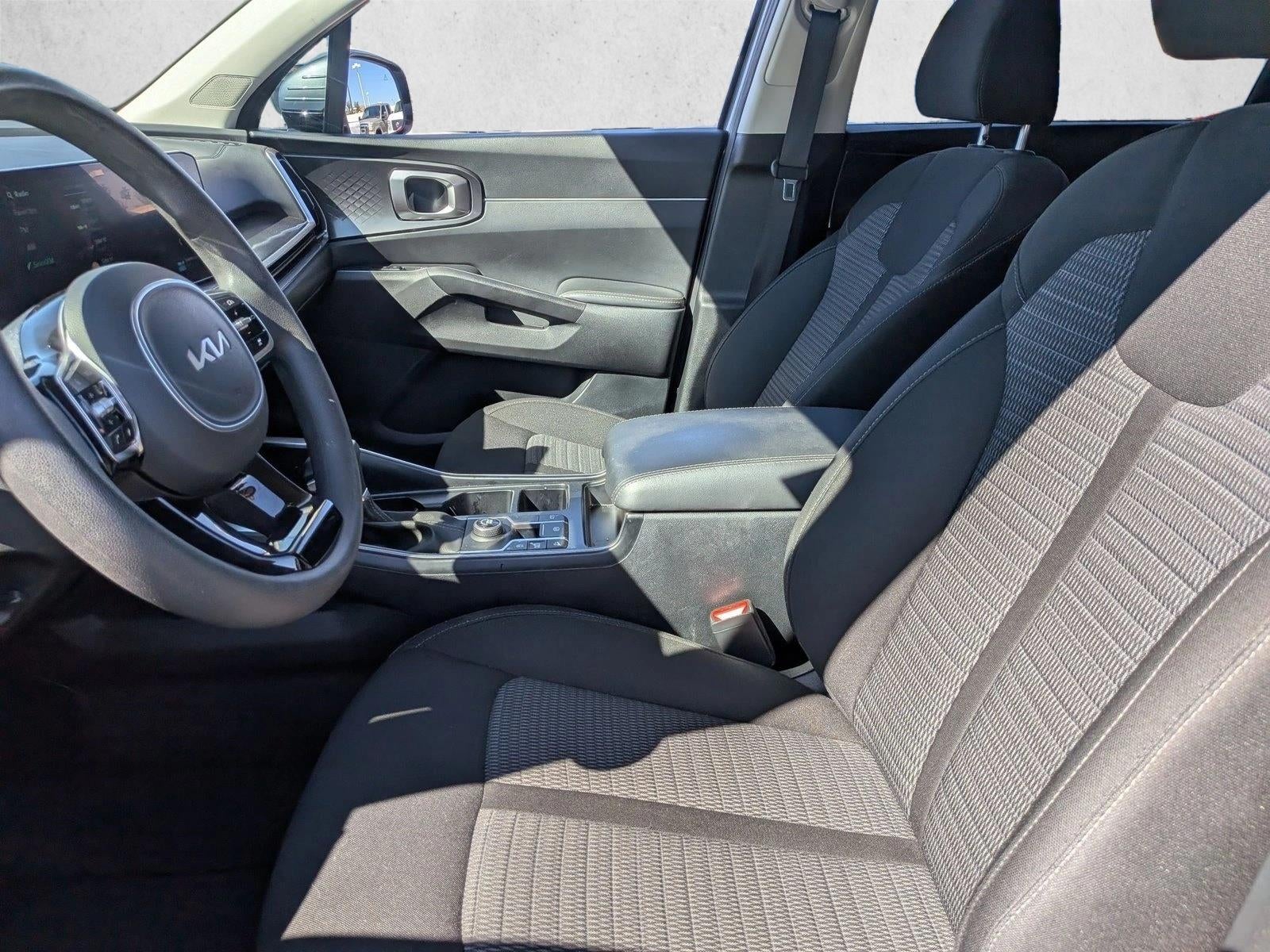 2025 Kia Sorento LX