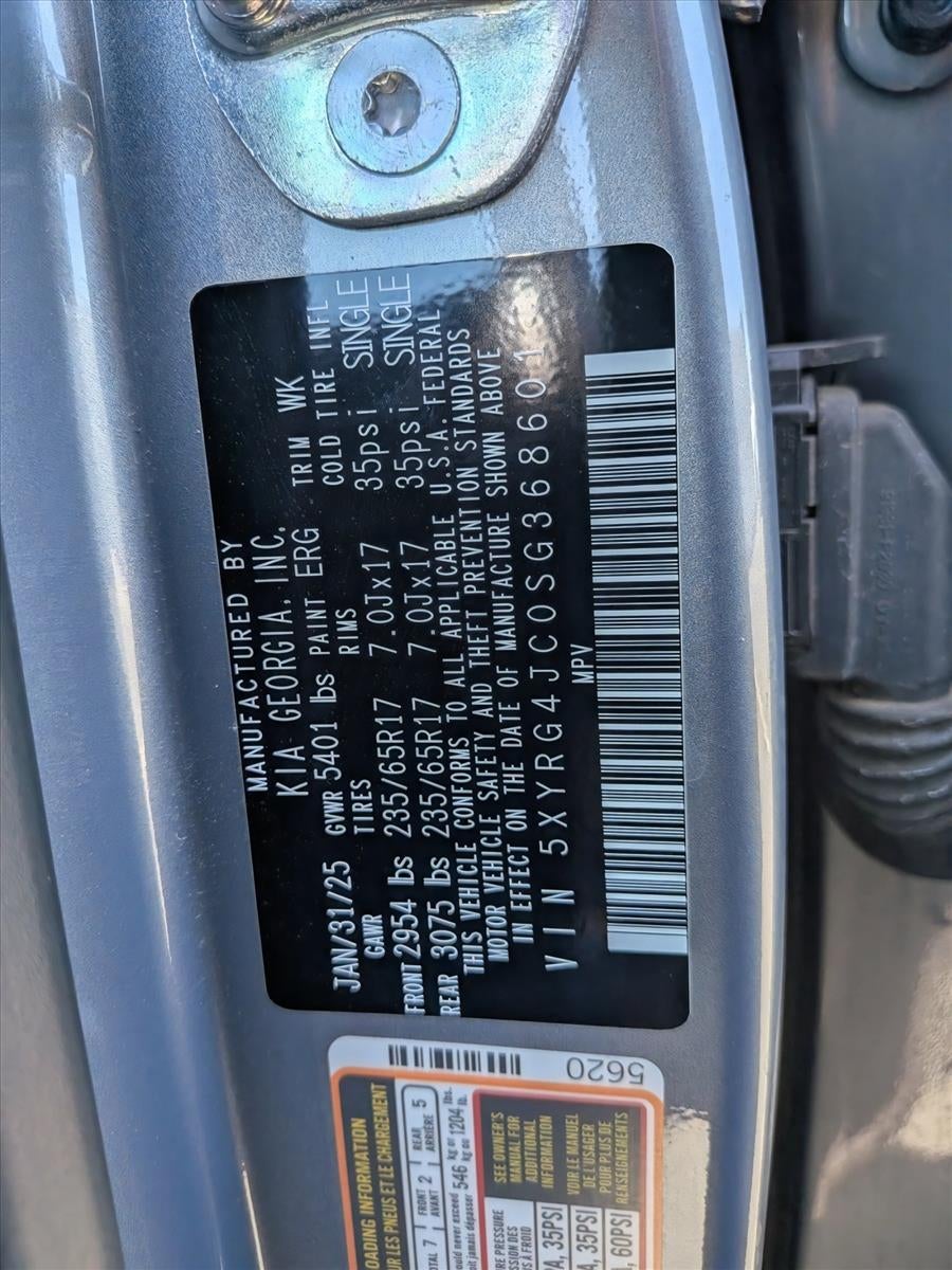 2025 Kia Sorento LX
