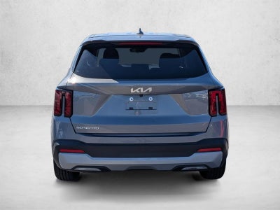 2025 Kia Sorento LX