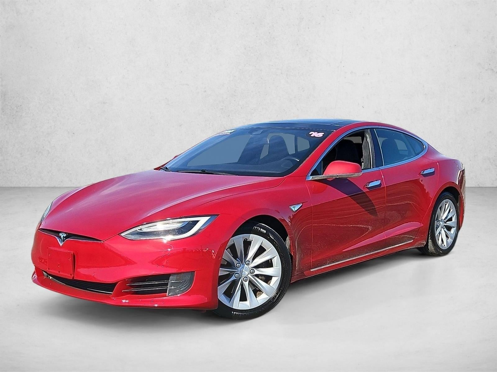 2016 Tesla Model S 90D