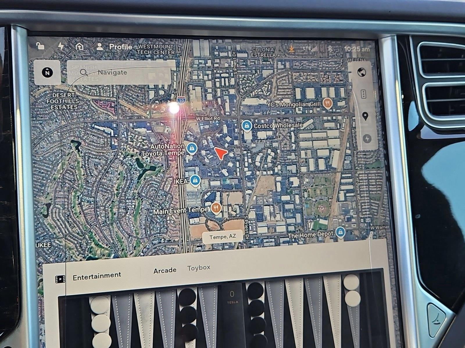 2016 Tesla Model S 90D