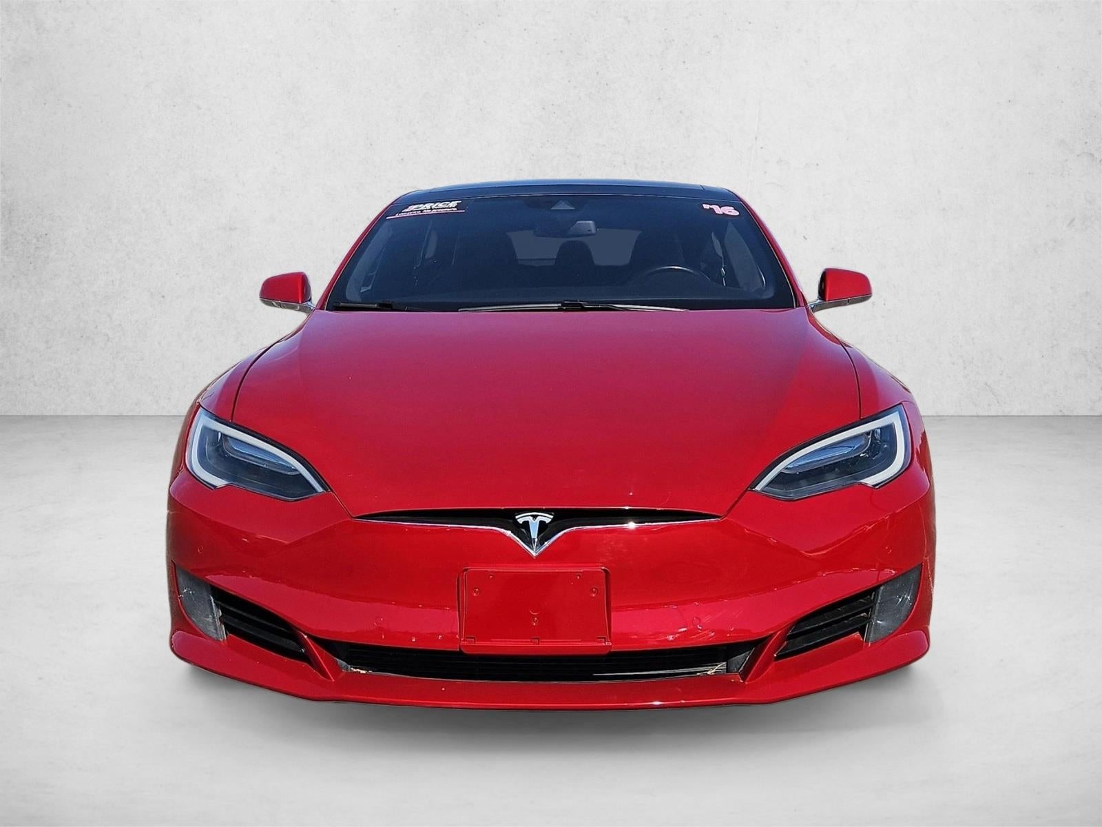 2016 Tesla Model S 90D