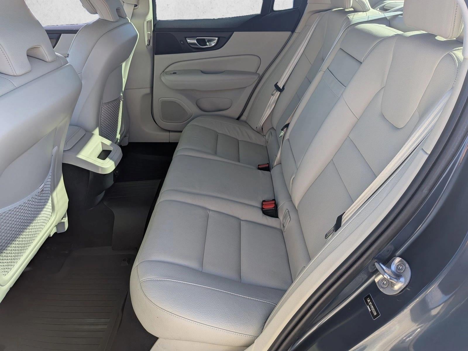 2023 Volvo S60 Core Dark Theme