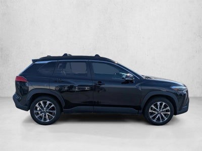 2022 Toyota Corolla Cross XLE