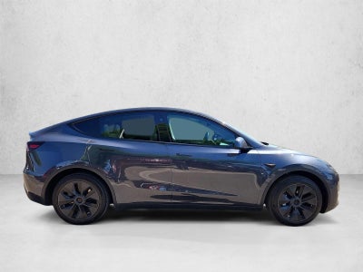2025 Tesla Model Y Long Range