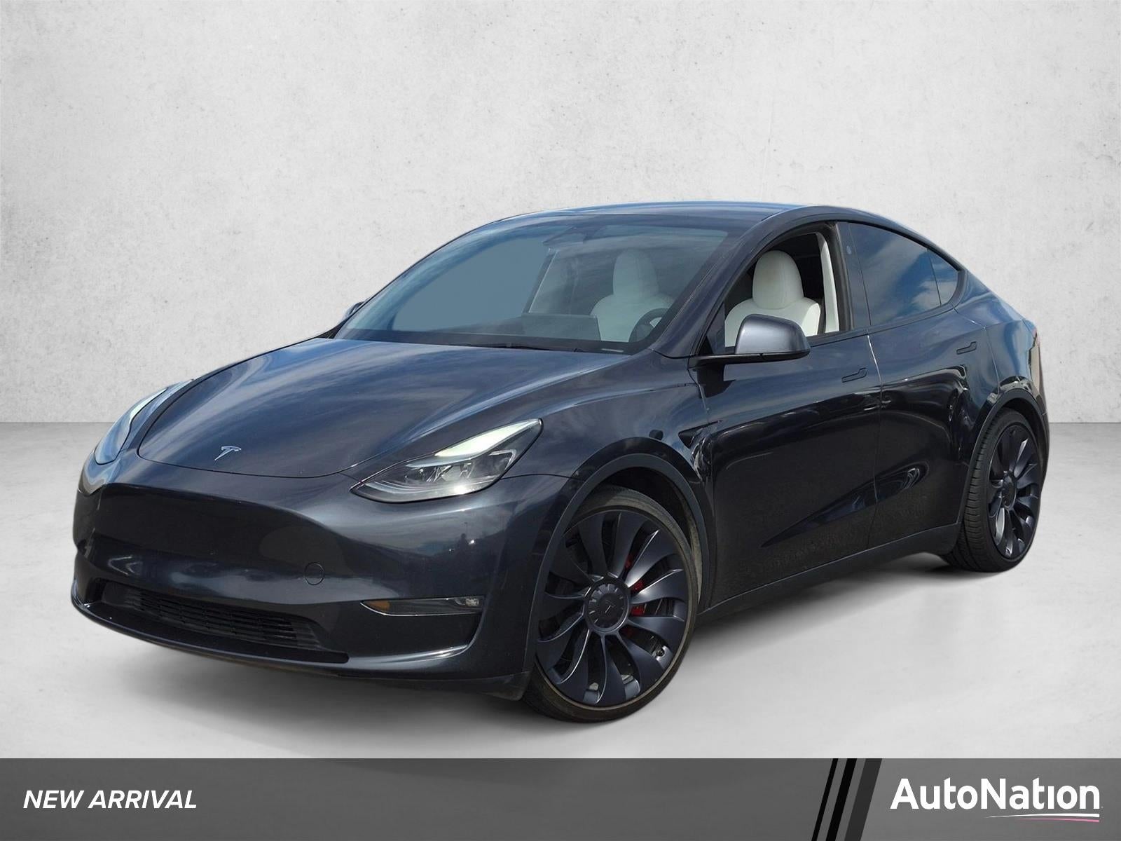 2025 Tesla Model Y Performance
