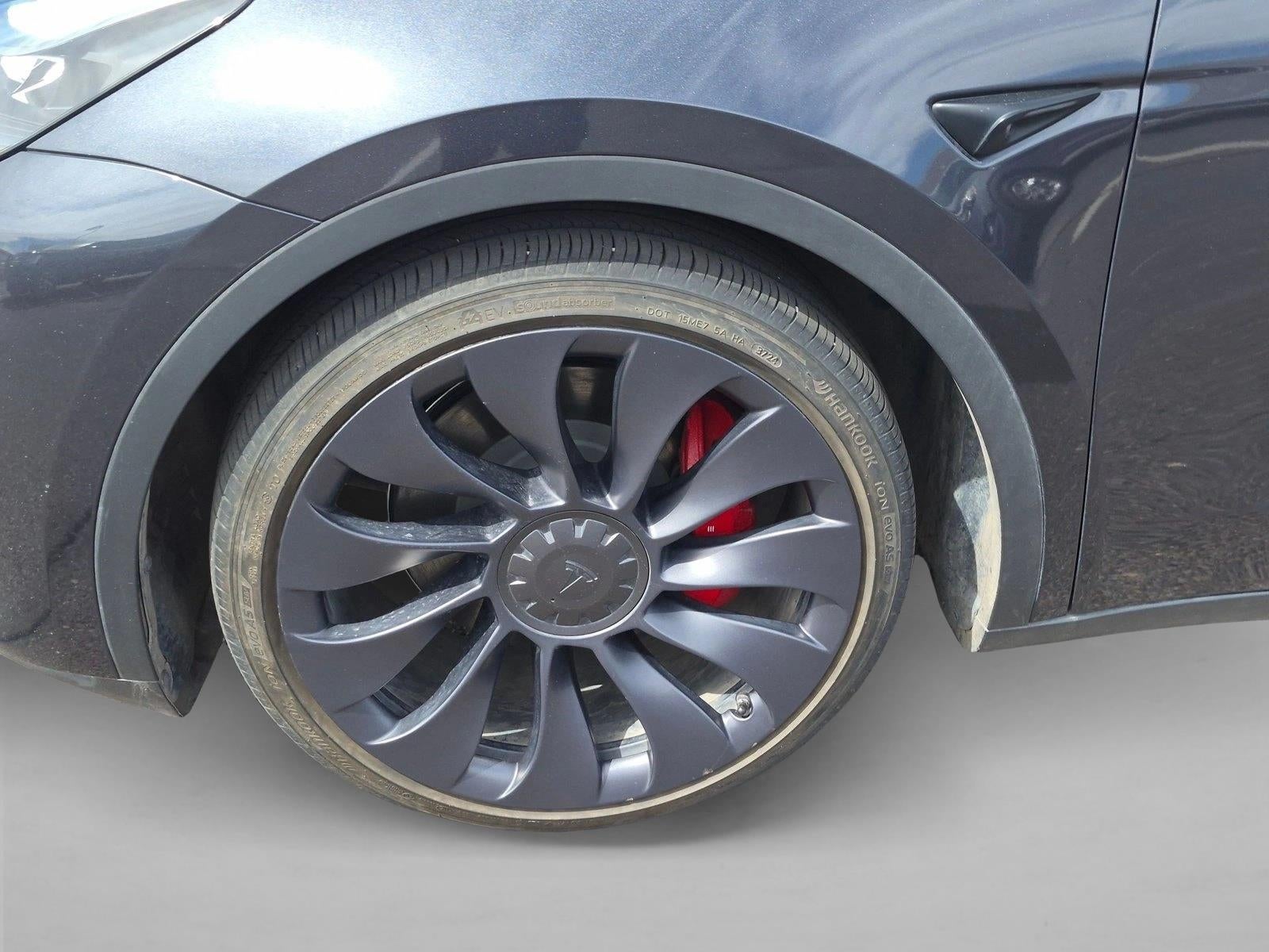 2025 Tesla Model Y Performance